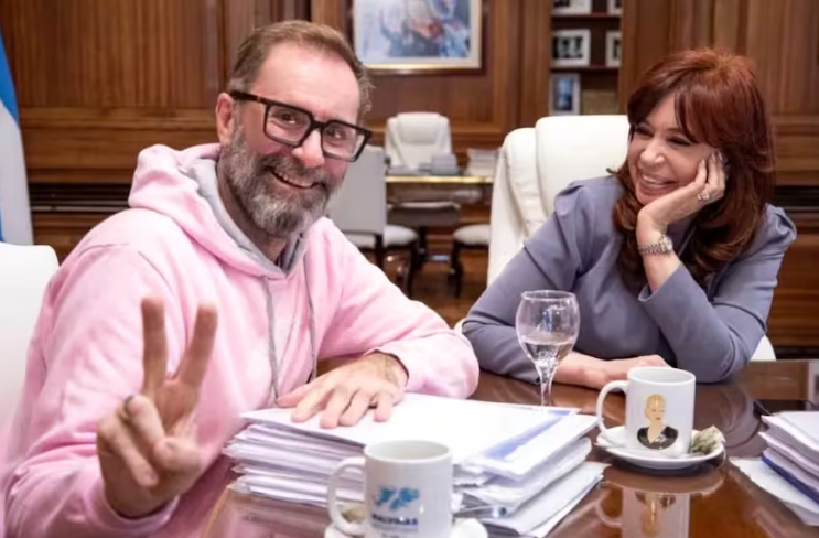 LA IGLESIA SE DESLINDÓ DEL CURA KIRCHNERISTA CANDIDATO EN SANTA&nbsp;CRUZ